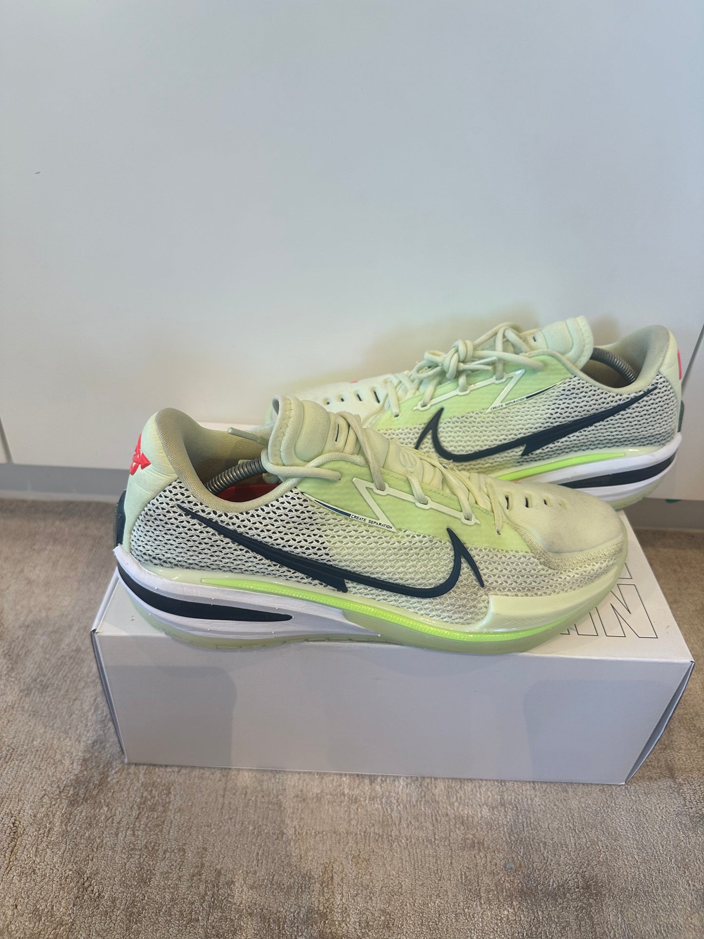 GT CUT 1 LIME CONDITION 9.5/10 SIZE US12