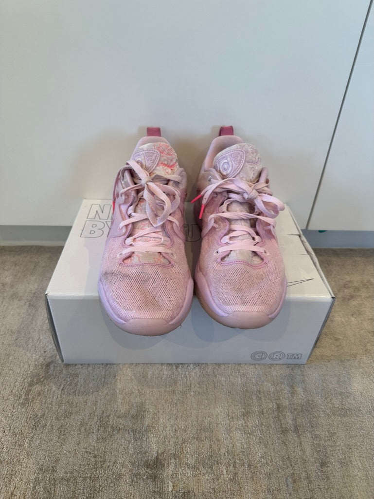 Kd 15 aunt pearl condition 8.5/10 Size US11.5